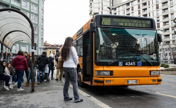 Rientro a scuola e trasporto pubblico: la protesta di Friday For Future