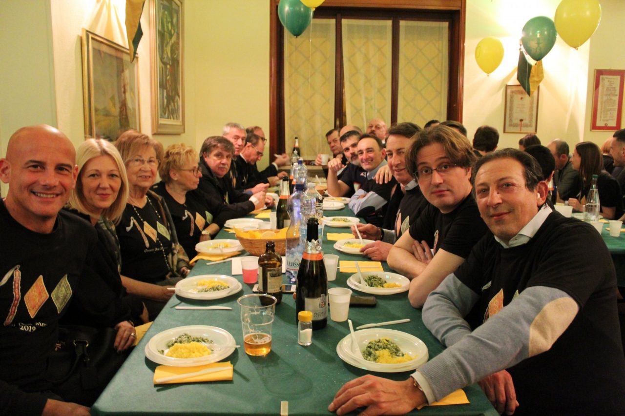 Cena dei 100 giorni: grande festa al maniero di Sant’Ambrogio FOTO