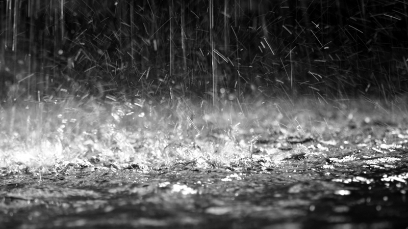 Domenica pioggia, ma niente “irruzione artica” nel weekend | Previsioni Meteo