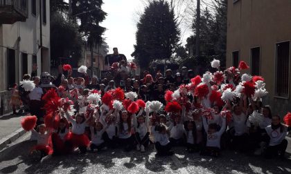 Le maschere di Carnevale colorano Cerro - FOTO E VIDEO