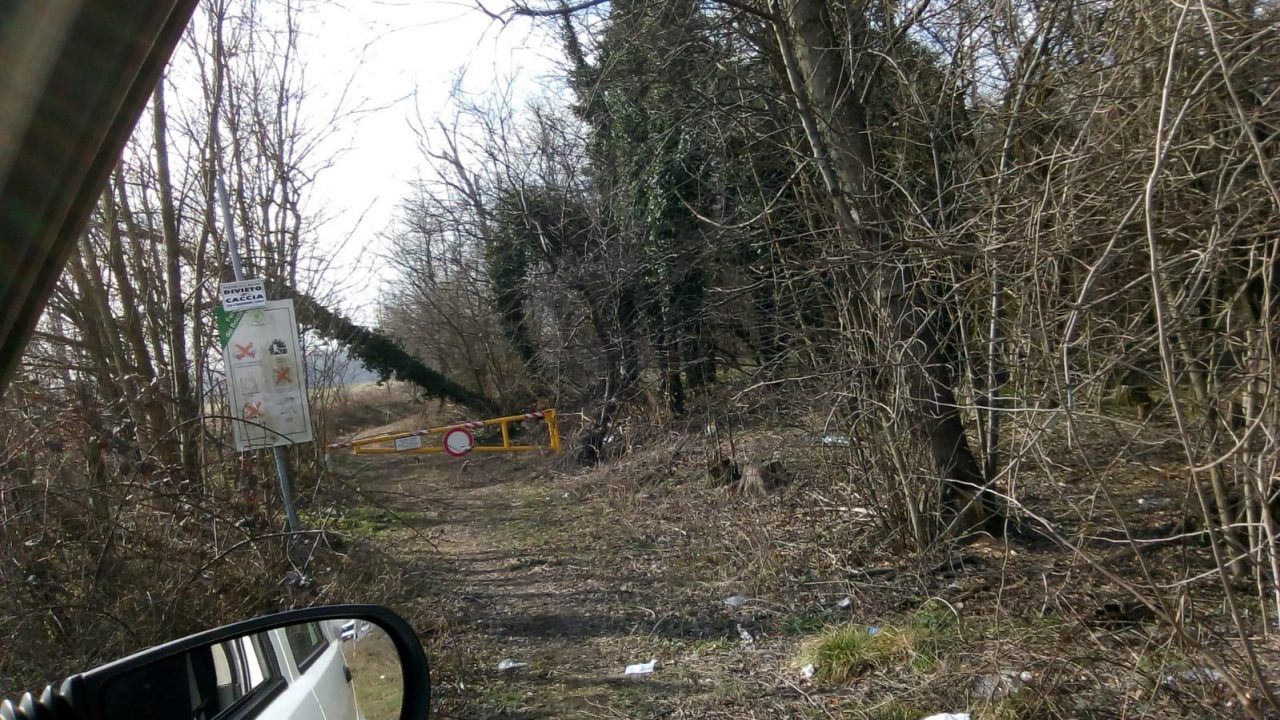 Aumentano i rifiuti abbandonati a  Nerviano FOTO