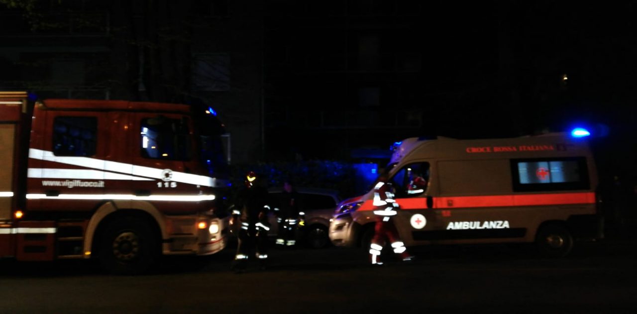 Si addormenta con il pentolino sul fuoco: scattano i soccorsi