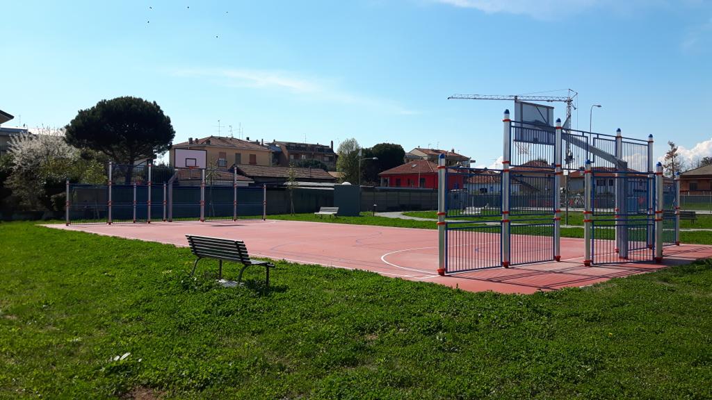 Nuovo parco giochi a Parabiago: l’inaugurazione