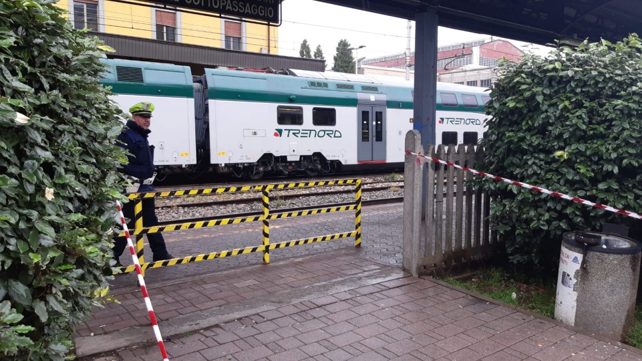 Donna travolta dal treno a Legnano: ecco chi era la vittima