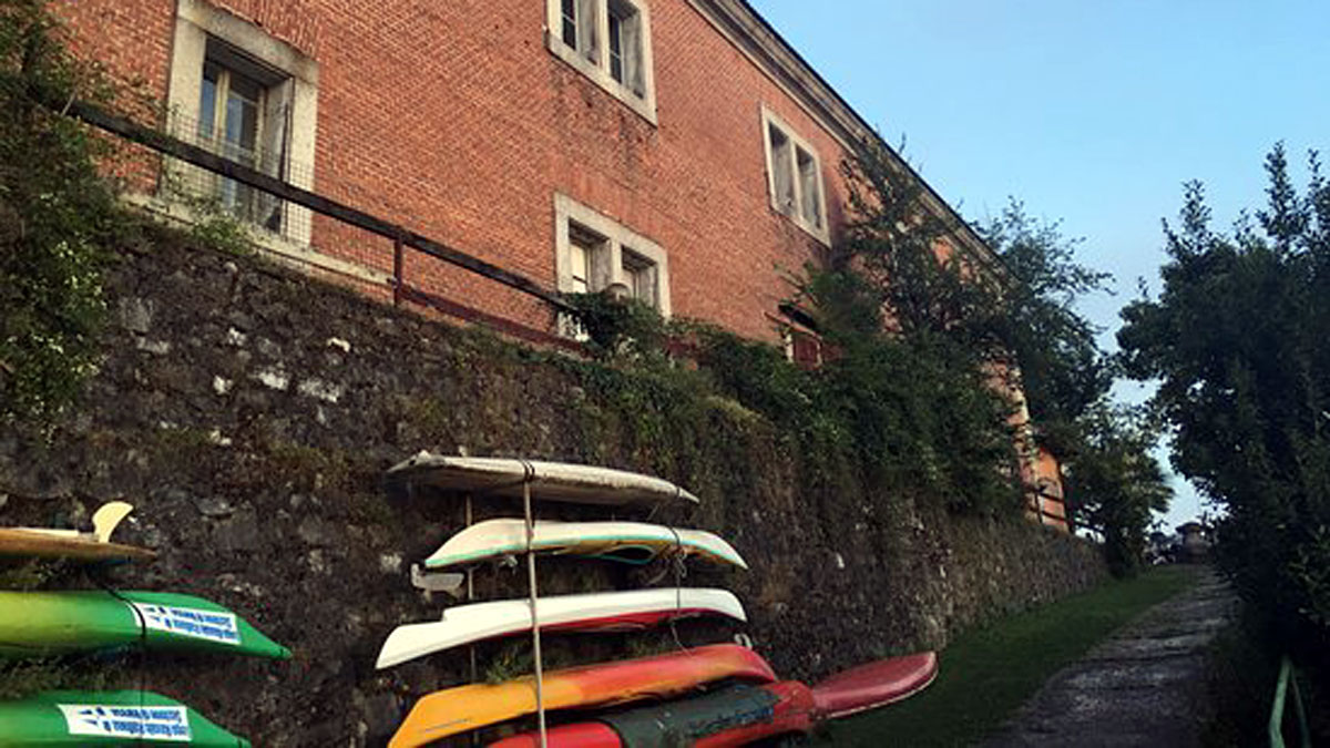Via al recupero residenziale dell’ex caserma austriaca a Laveno Mombello VIDEO