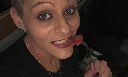 Sfigura l'ex fidanzato con l'acido: avrebbe minacciato anche una donna