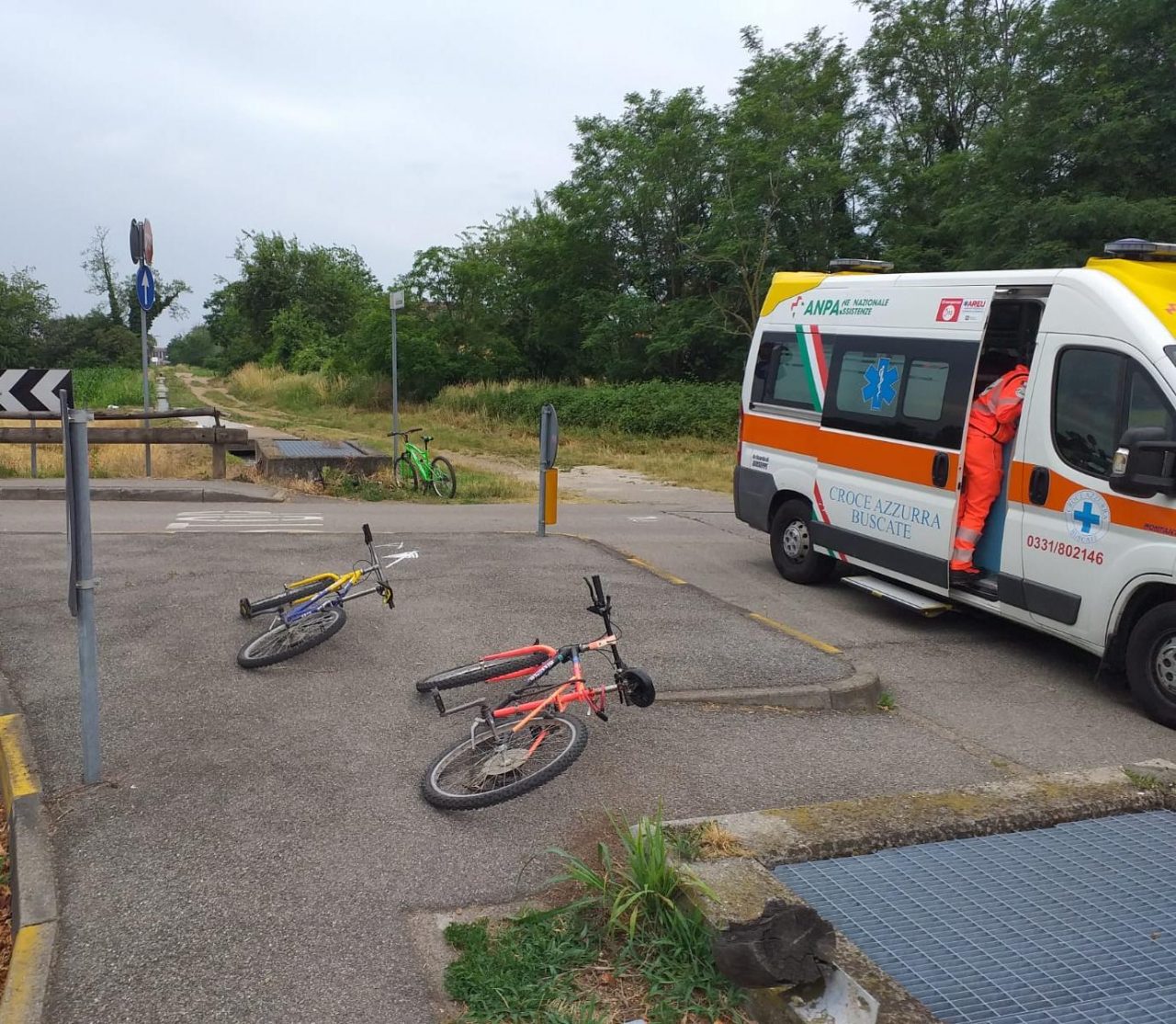 Castano Primo, 17enne investito mentre era in bici