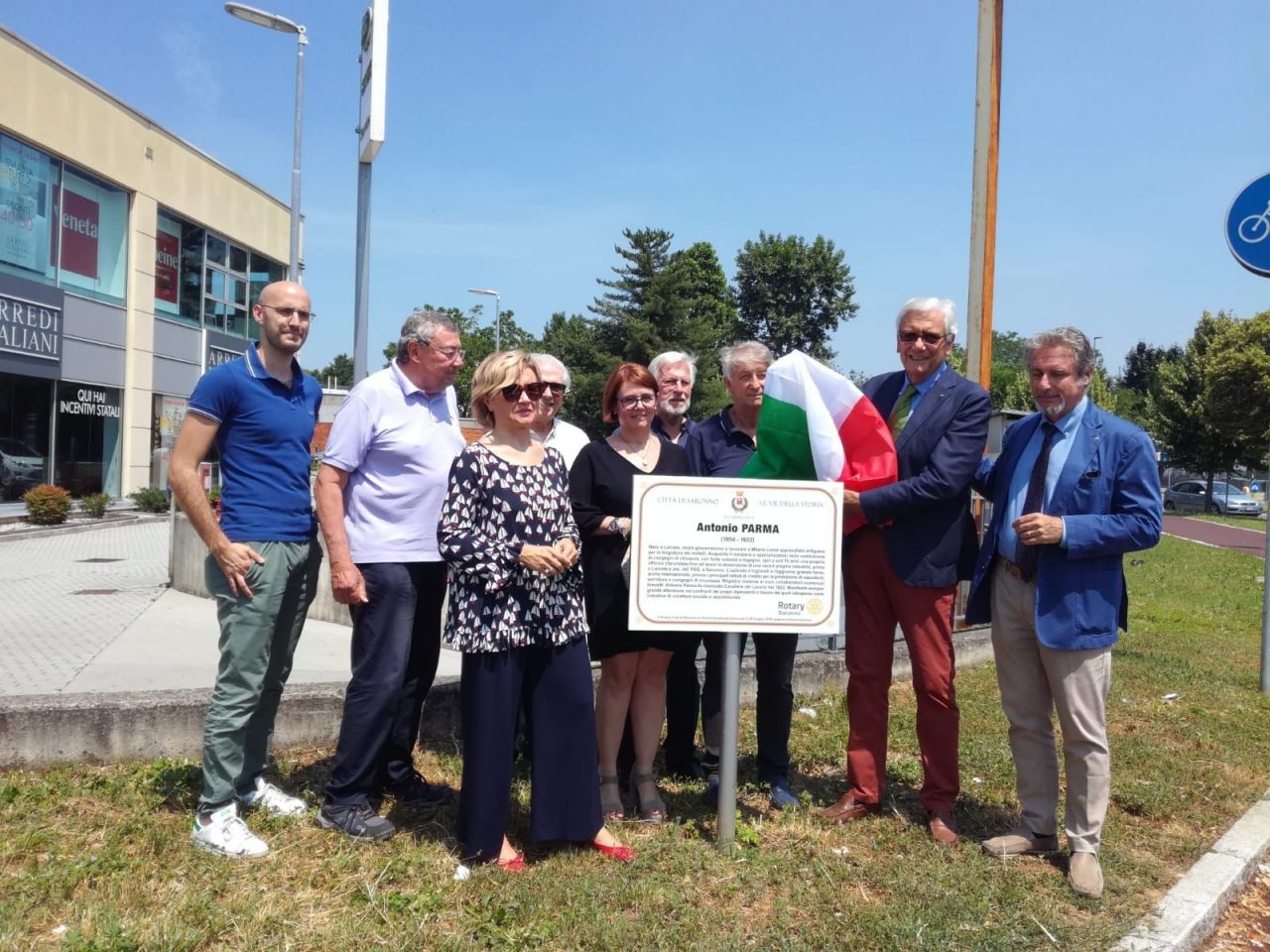Saronno, una targa in memoria di Antonio Parma