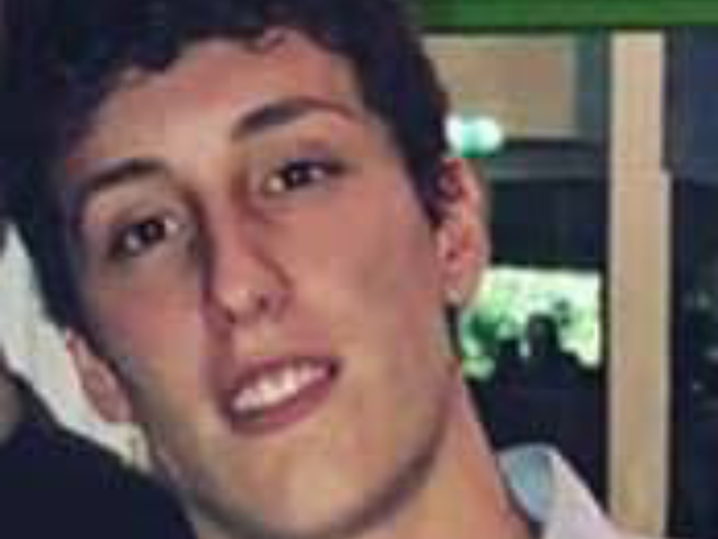 Ragazzo scomparso da Vittuone: si cerca Endry