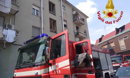 Incendio in un appartamento a Parabiago FOTO