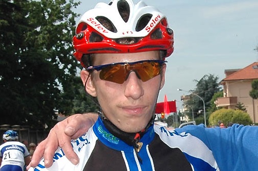 Investito in bici, è gravissimo: tutti fanno il tifo per Luca Ferrario