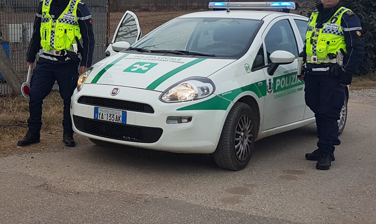 Patente scaduta da 10 anni: fermato dalla Polizia locale