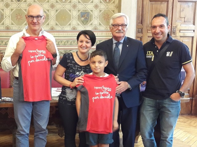 Tremila per Daniele, la Legnano night run sostiene la ricerca