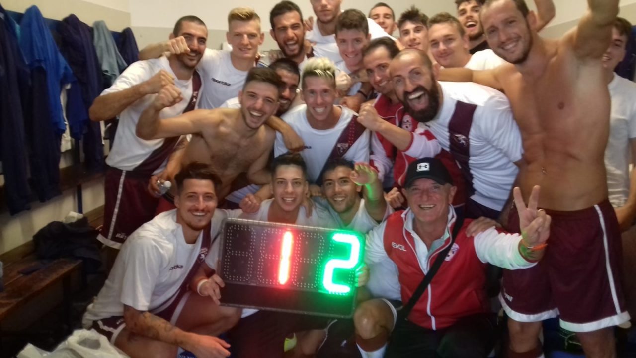 Calcio: Super Rhodense, ma è in buona compagnia