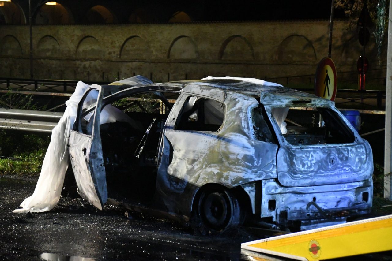 Incidente a Corsico: muore carbonizzato nell’auto 42enne di Como