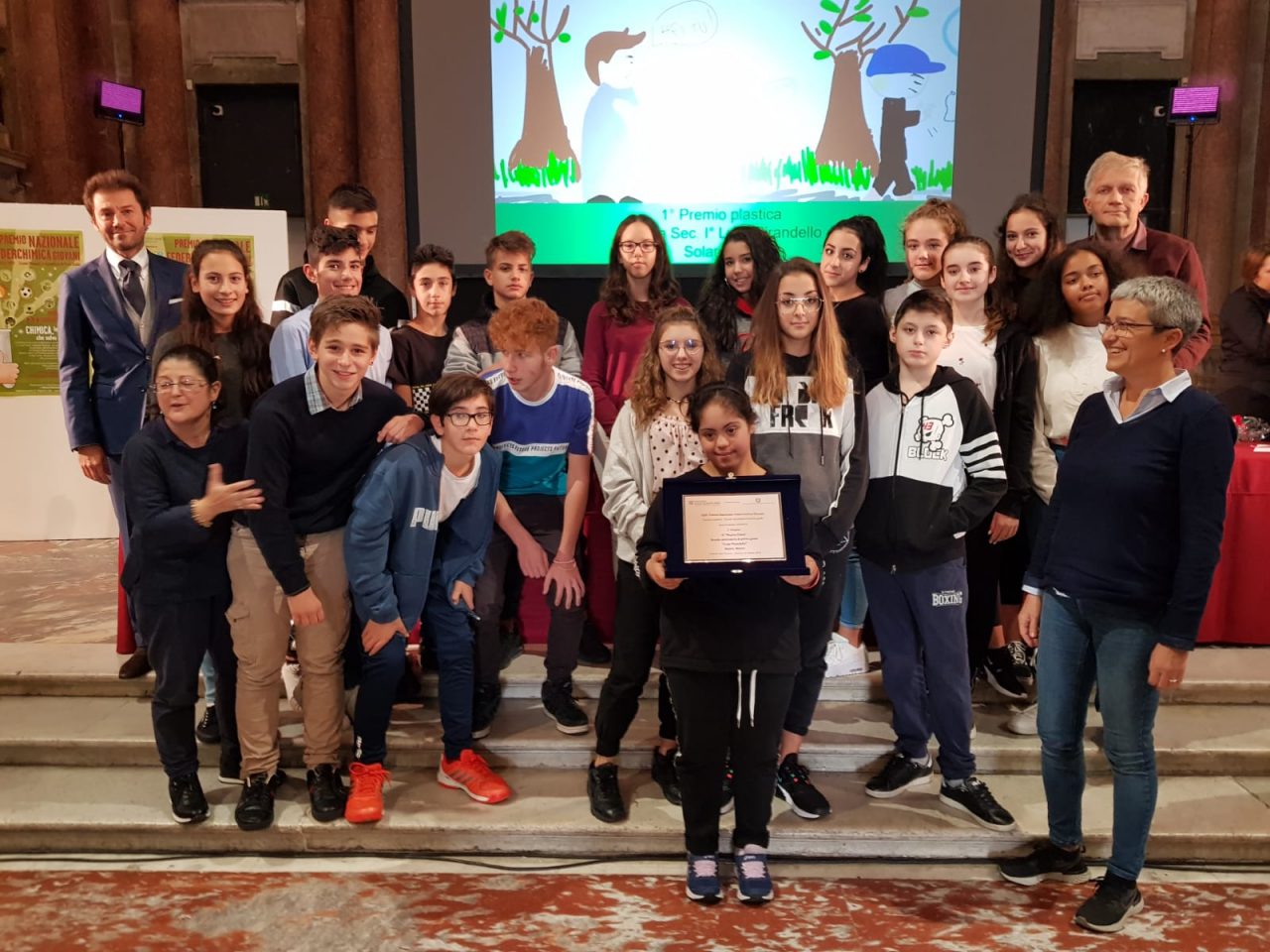Agli studenti di Solaro il primo premio di Federchimica al Festival della Scienza di Genova
