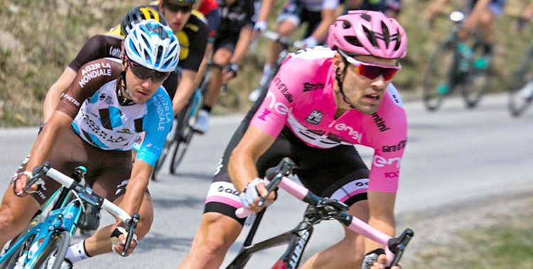 Giro d’Italia 2020, tappa a Saronno e Abbiategrasso nei 251km della Morbegno-Asti