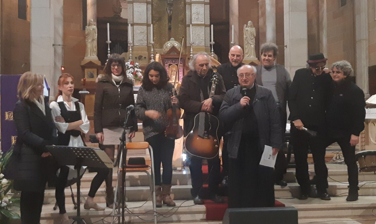 Vincenzo Zitello e la sua arpa festeggiano il decennale de “L’aereoplano” FOTO