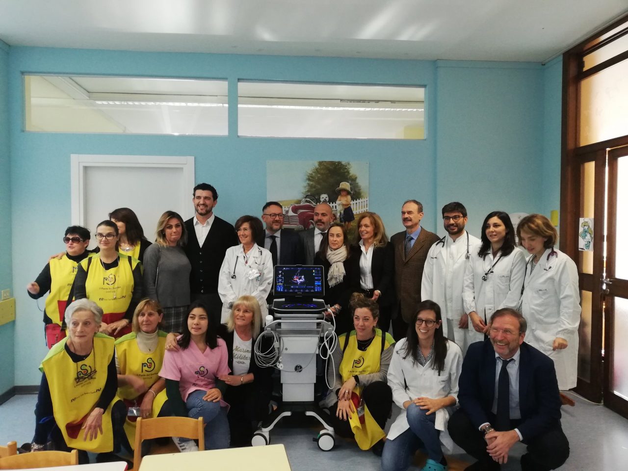 Regalo di nozze? Un ecocardiografo portatile per l’ospedale Del Ponte