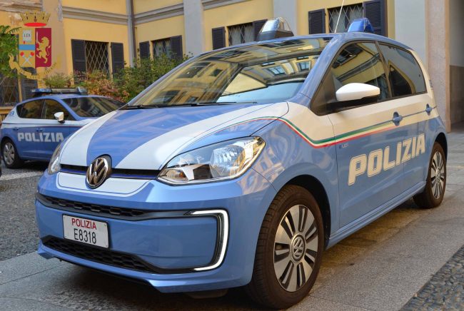 Trasportava in auto pollame macellato: sanzionato marocchino