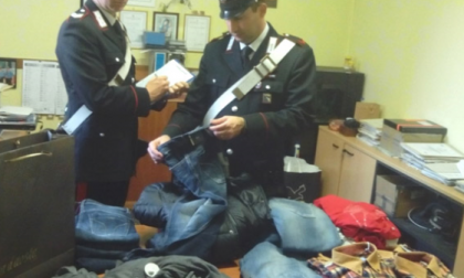 Tentato furto a Castellanza: 19enne indossa vestiti rubati sotto i suoi, denunciato