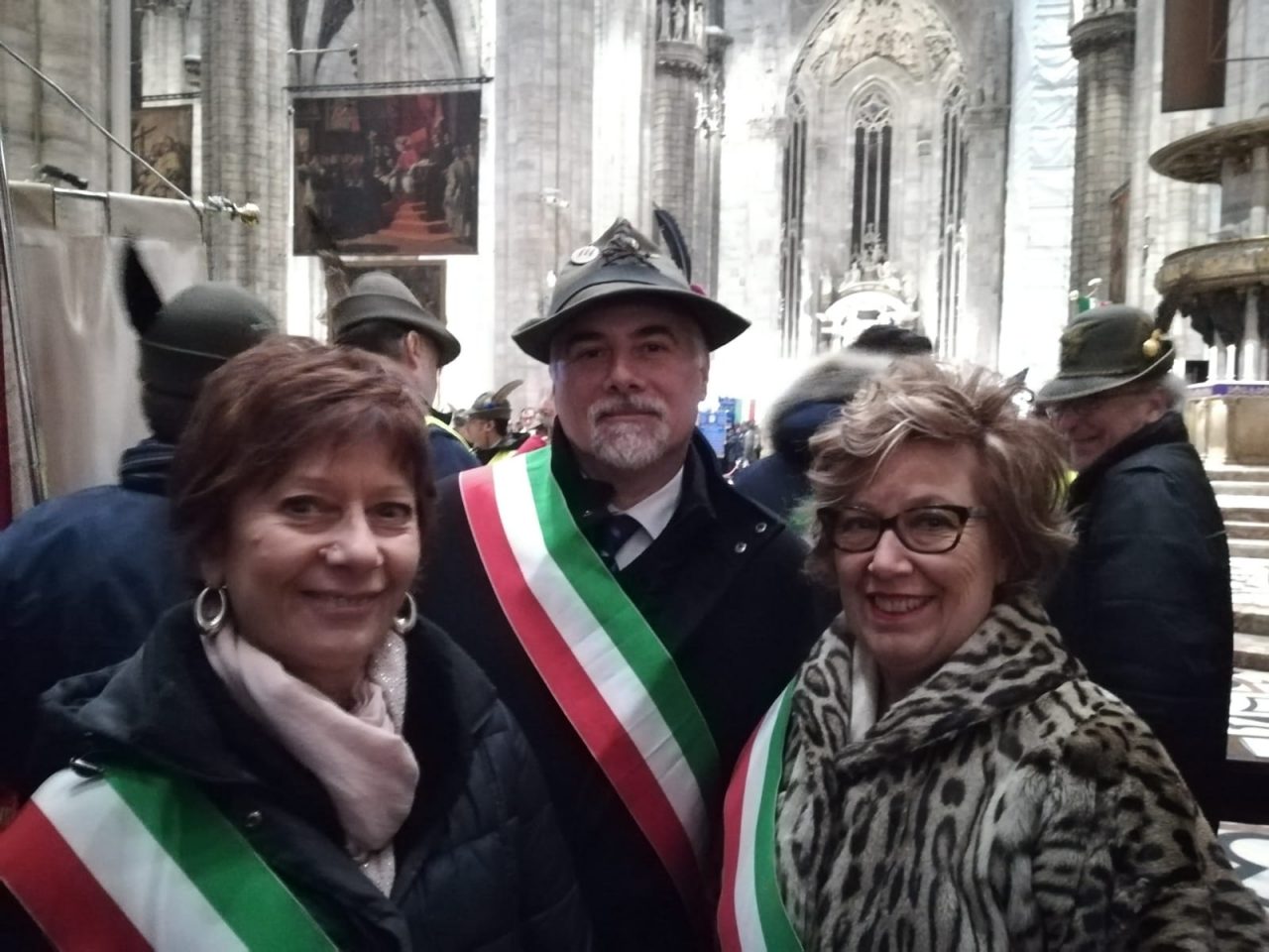 Cerro Maggiore alla Santa Messa in Duomo per gli Alpini e i Caduti