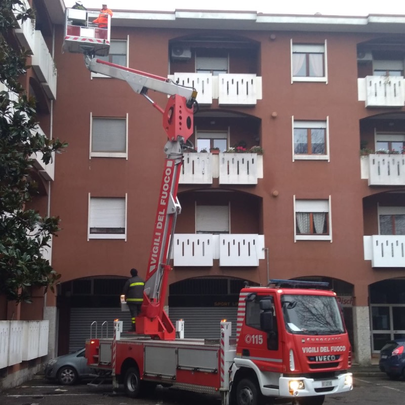 Fuga di gas in un appartamento a Nerviano