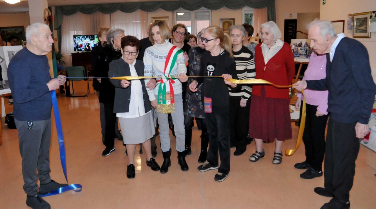 “Moda & scatti d’autore”, i nonni diventano “fotomodelli” FOTO