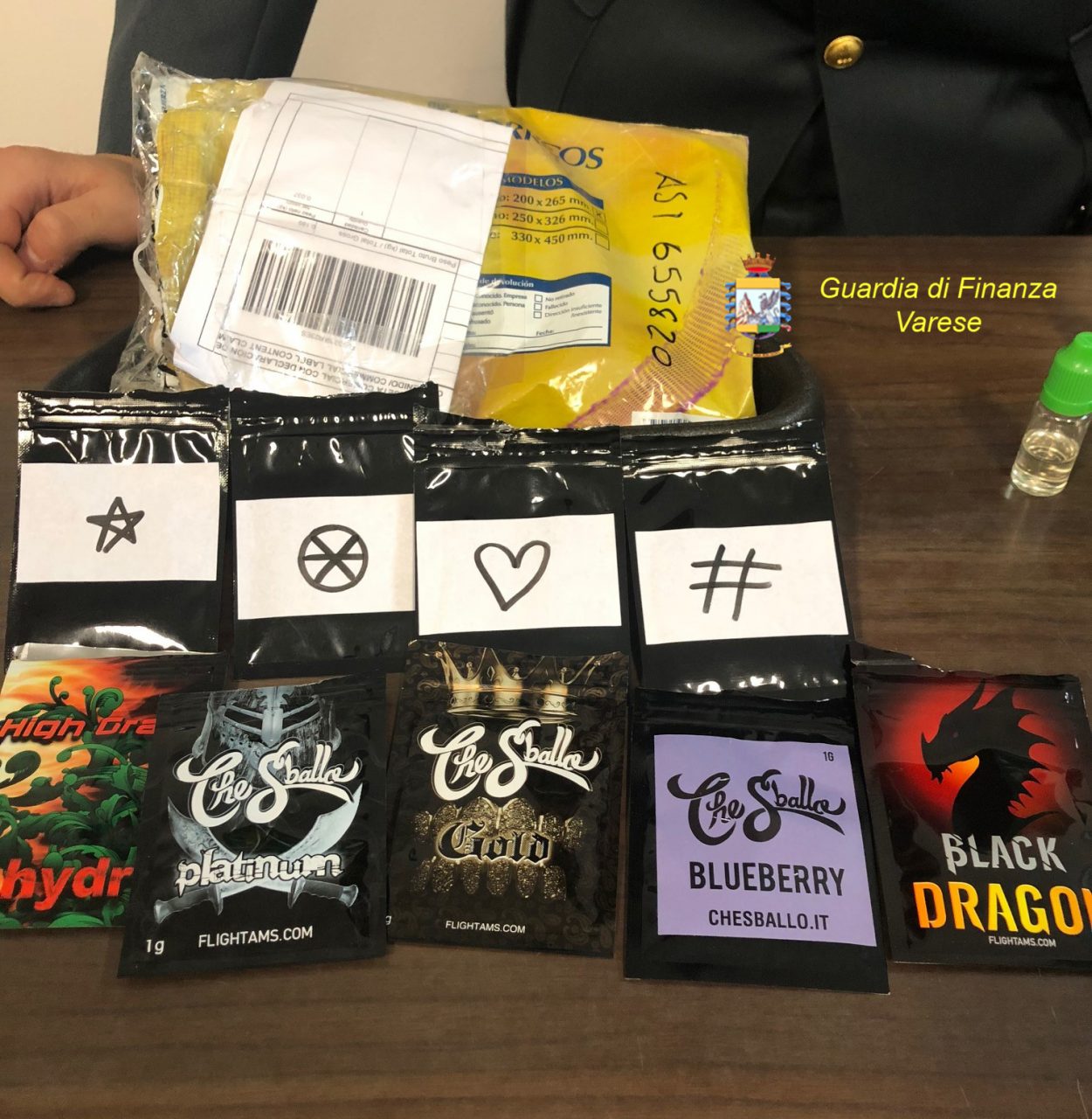 traffico di droga a malpensa operazione handle with care