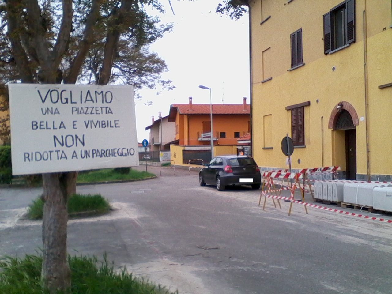 Cuggiono, ritorna la polemica sui lavori di largo Borghi