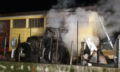 Trattore a fuoco: si teme il dolo FOTO