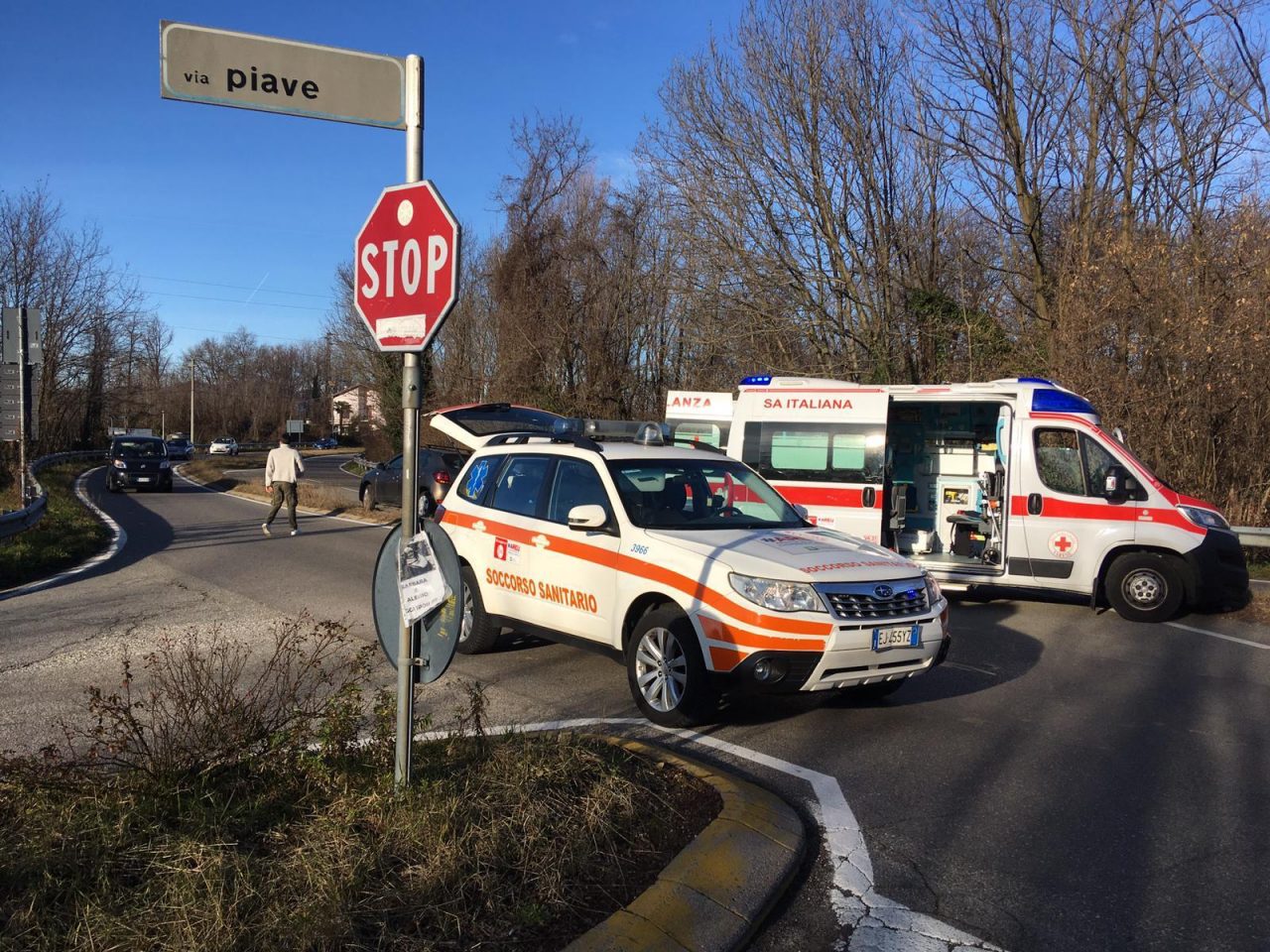 Investito ciclista: 48enne in trauma cranico