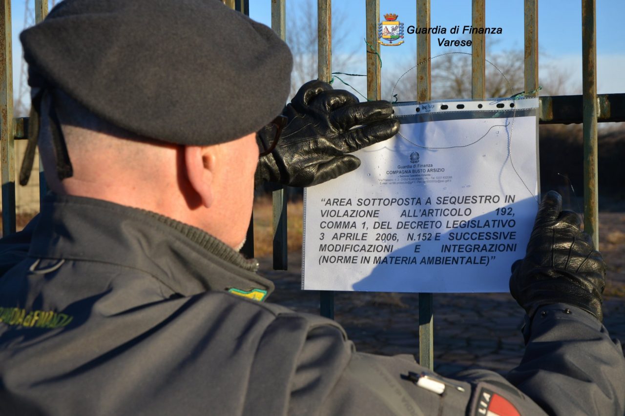 Amianto: sequestrata un’area industriale a Lonate Pozzolo, denunciato il proprietario