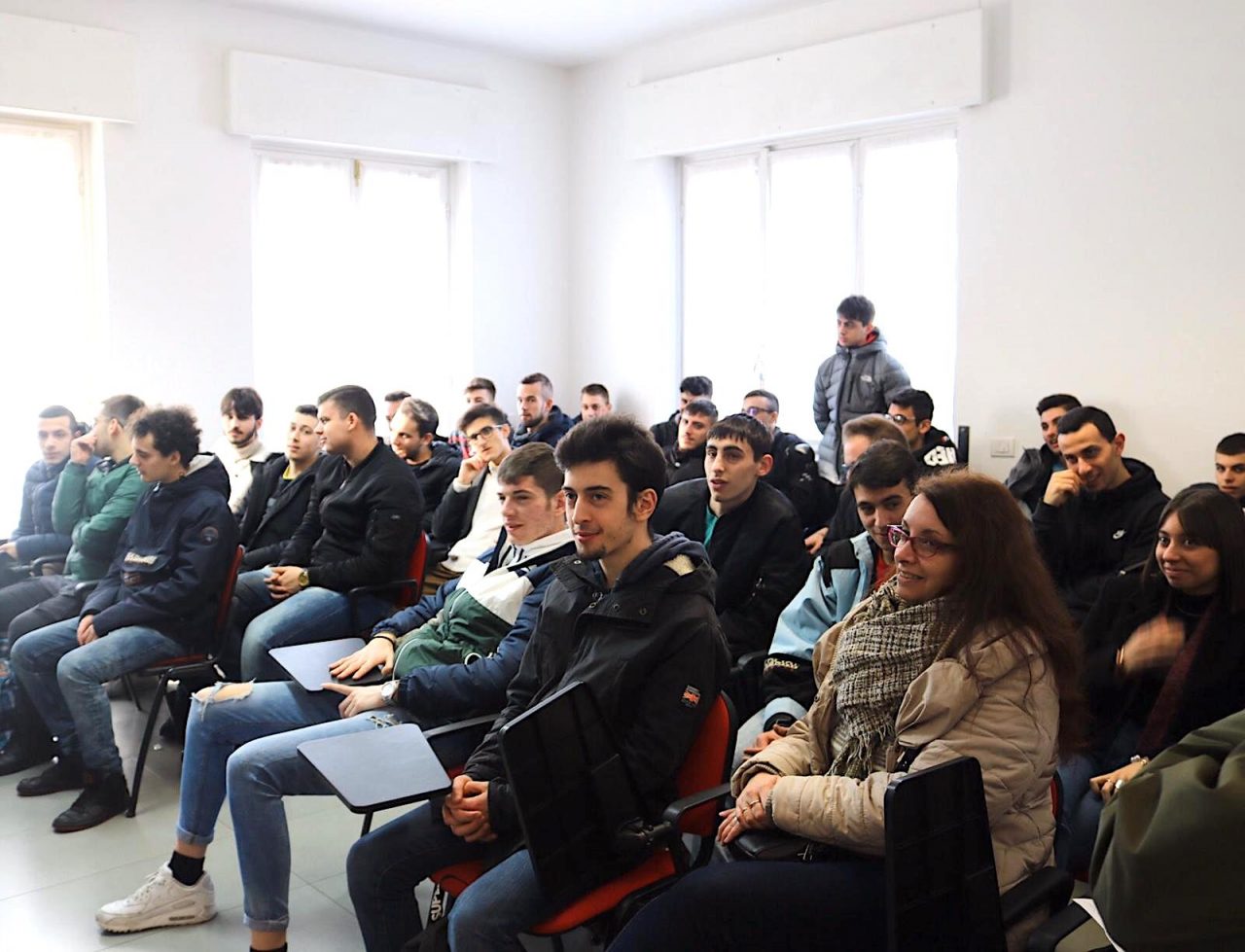 studenti del riva al centro islamico di saronno