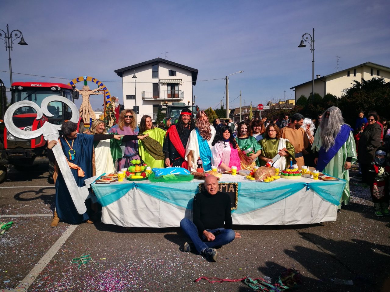 Il Carnevale raddoppia: due sfilate e una  festa in piazza