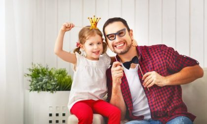 Tanti auguri papà, aspettiamo le vostre fotografie