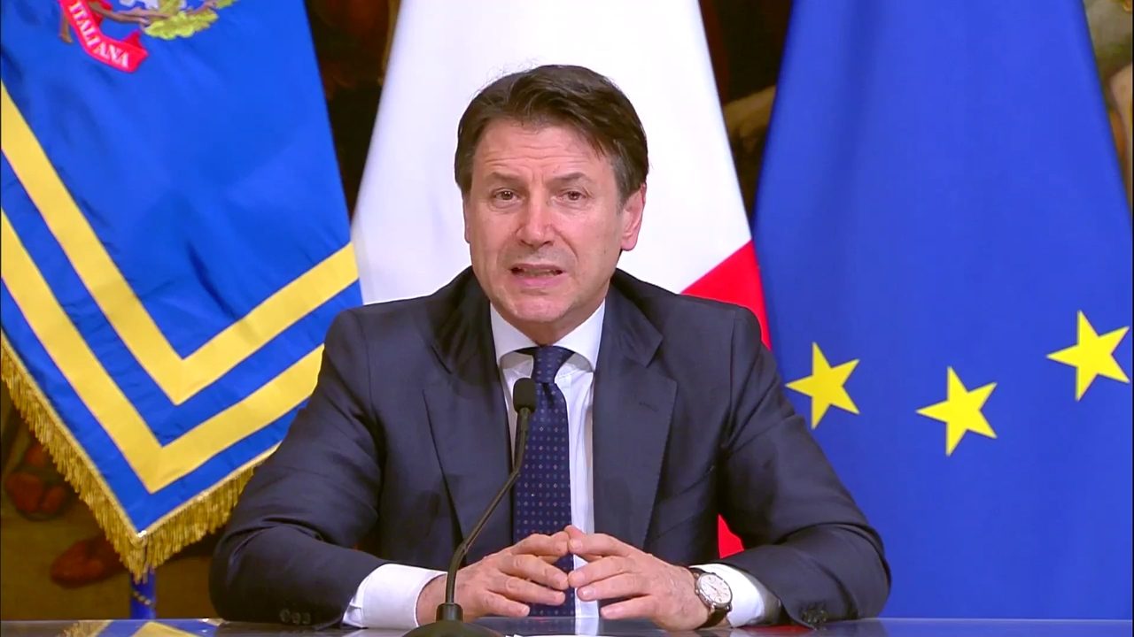L’annuncio del Presidente Conte: “Chiudiamo tutto il non essenziale”