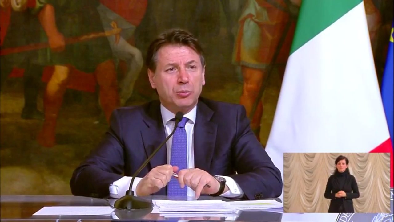 Coronavirus, il Presidente Conte: “4,3 miliardi ai Comuni per aiutare i cittadini più deboli”