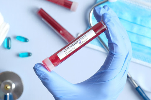 Coronavirus 2 dicembre: positivi sotto al 10% dei tamponi, giù i ricoveri. Varese segna +362