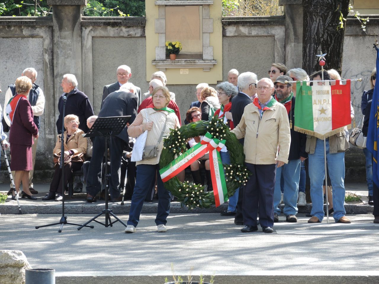 25 aprile senza cortei a Saronno e Caronno Pertusella