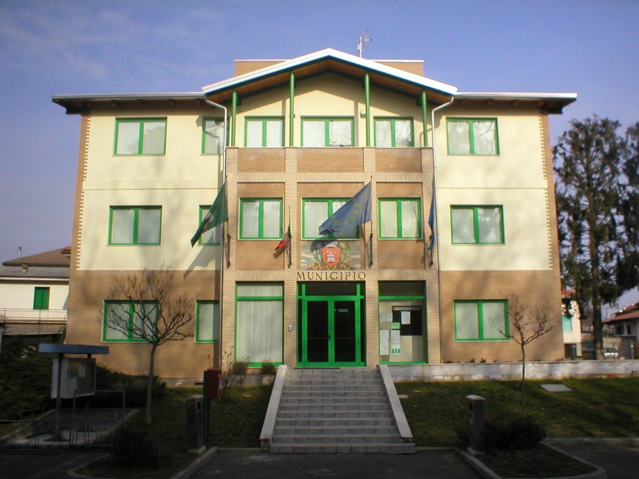 Elezioni Carbonate, due candidati in corsa
