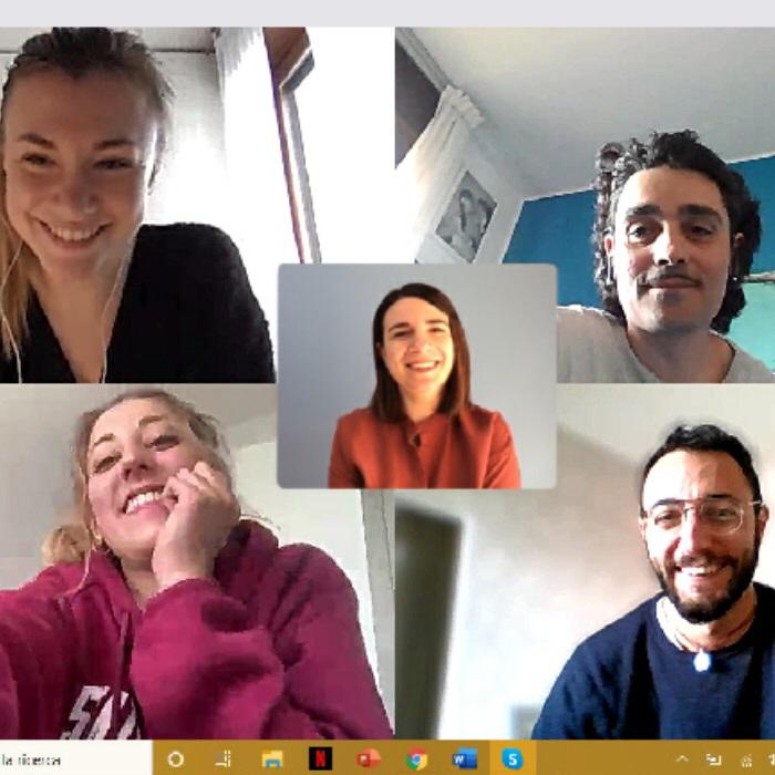 Prossemica del riccio: laureati e studenti offronto consulenze gratuite a distanza