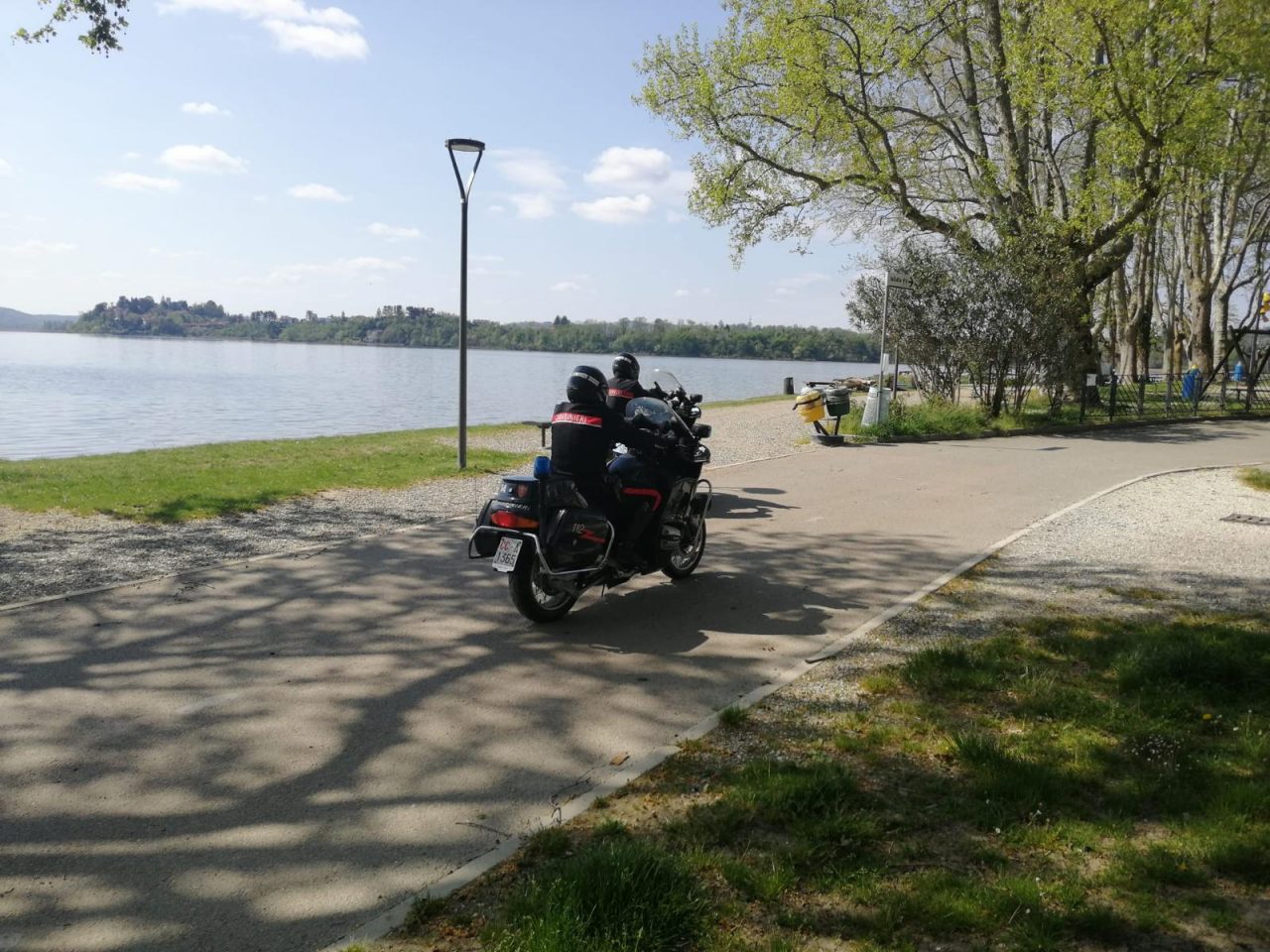 controlli in moto dei carabinieri