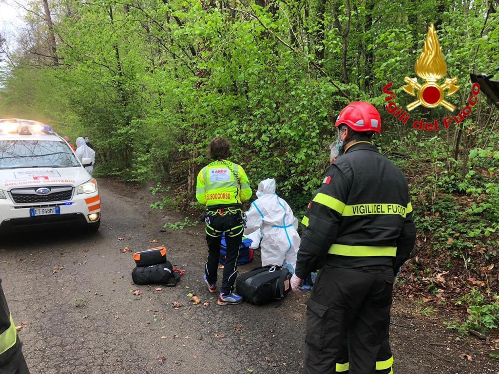 Elisoccorso e Vigili del Fuoco in via del Pracallo ad Abbiate