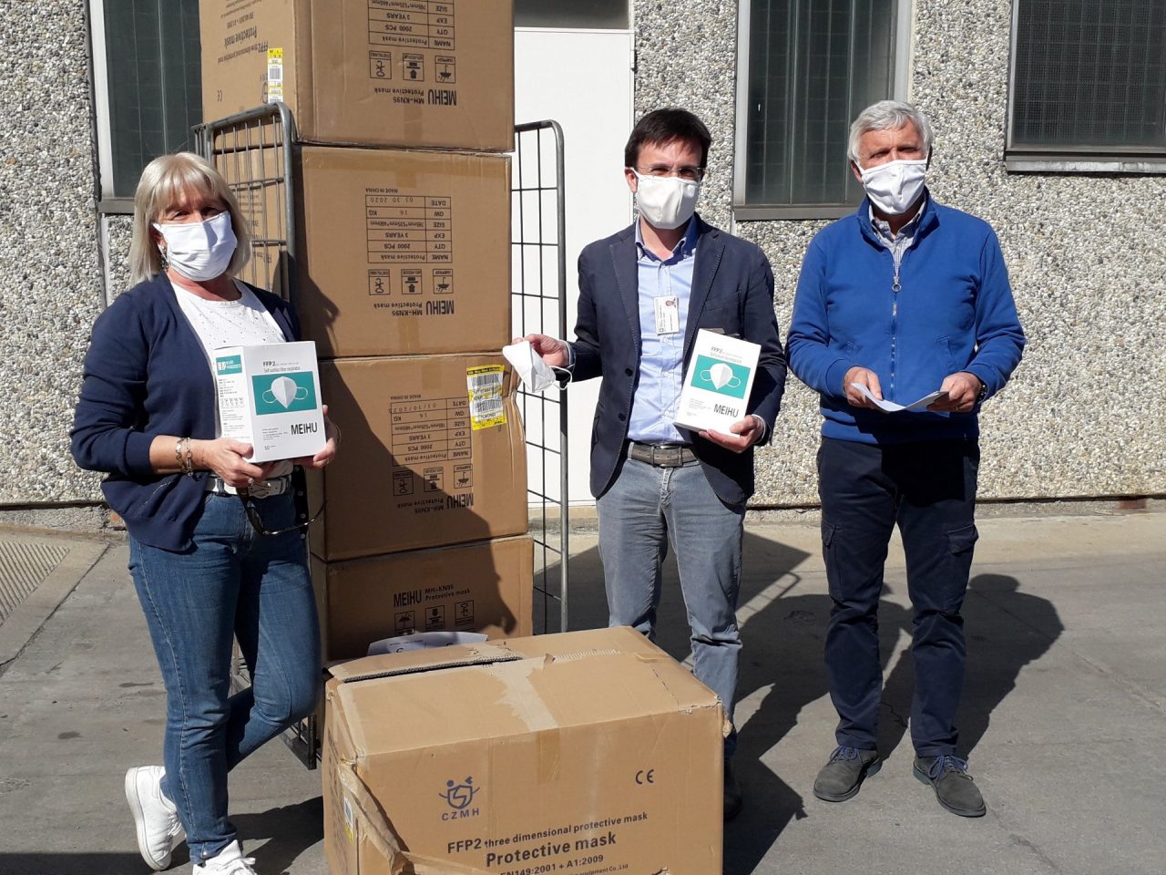 Ponte del sorriso, 20mila mascherine per l’Asst Settelaghi