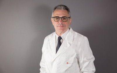Pregliasco: “Fatico a immaginare la riapertura delle scuole il 7 gennaio”
