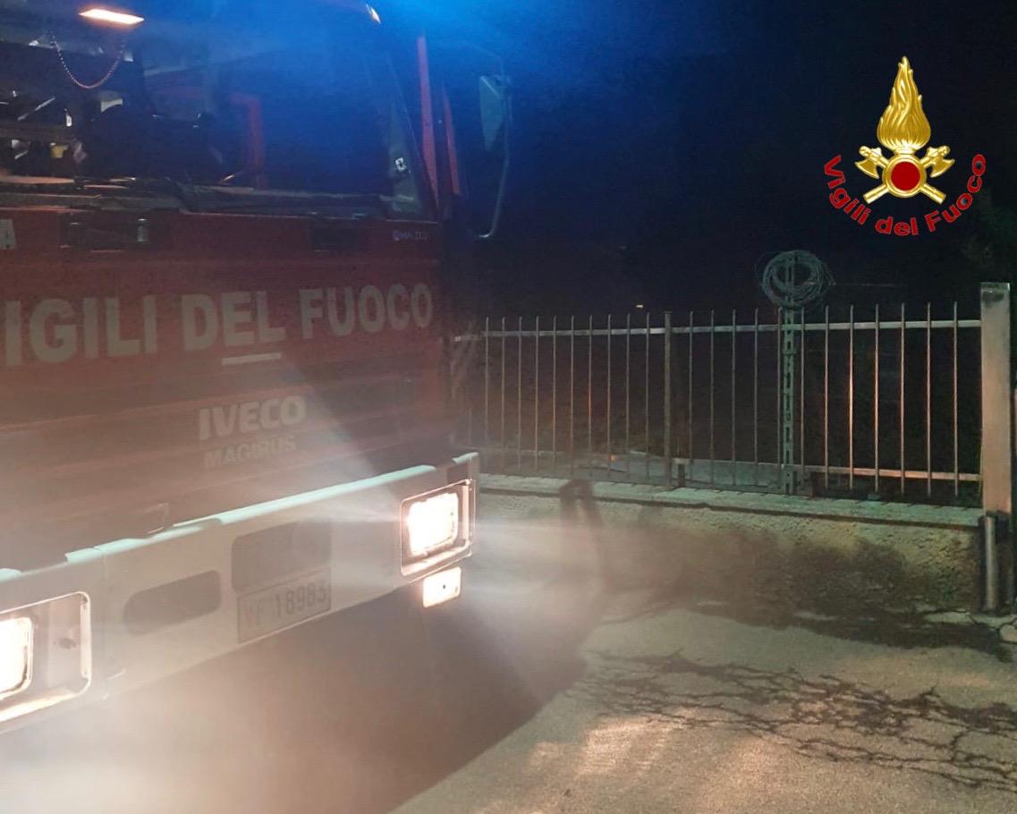 Vigili del fuoco in azione a Venegono Inferiore
