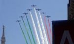 Frecce tricolori su Codogno e Milano: l'abbraccio aereo sopra i cieli del Duomo VIDEO