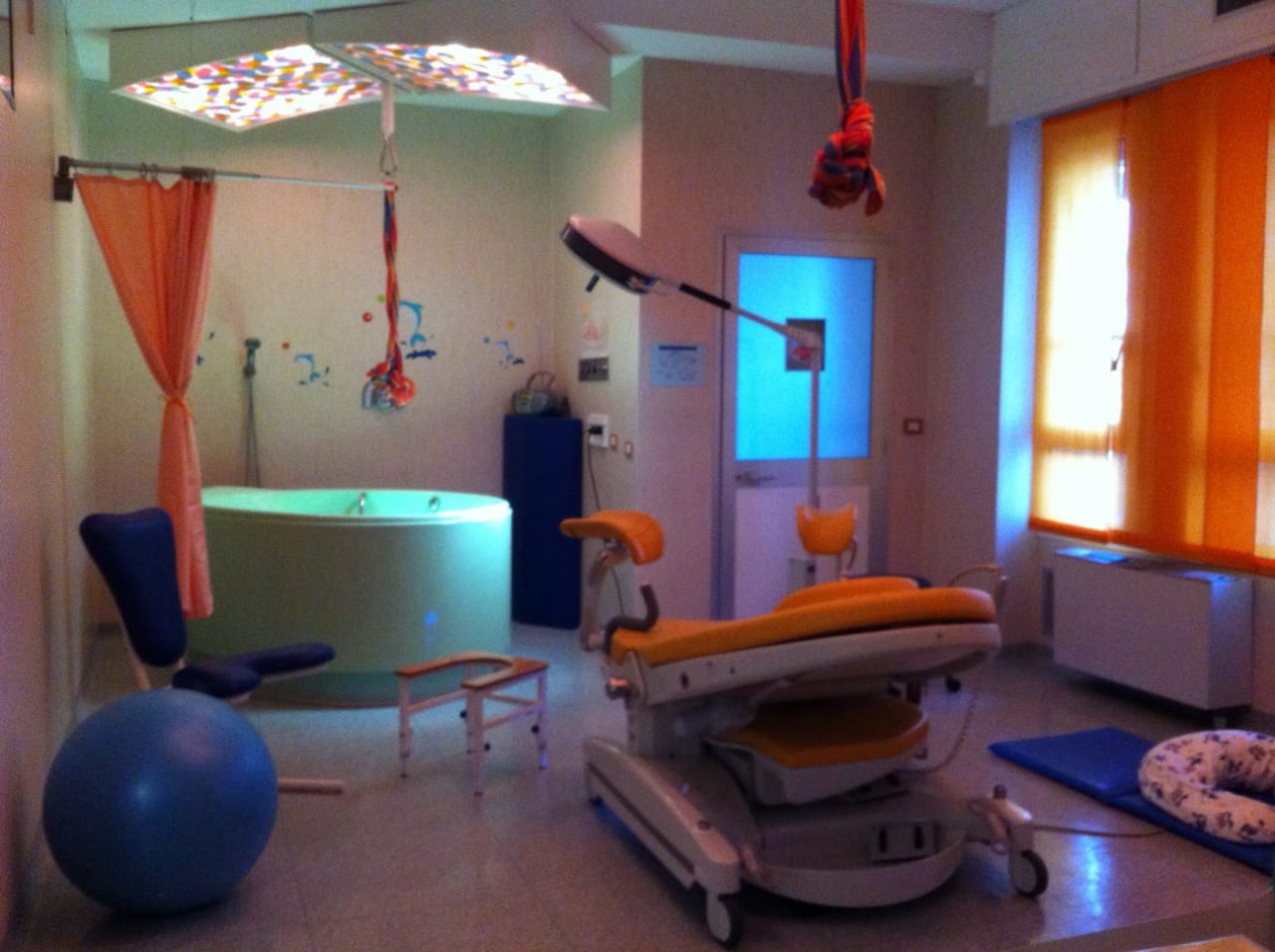 Si continua a nascere all’ospedale di Tradate: già il 35% dei parti in più