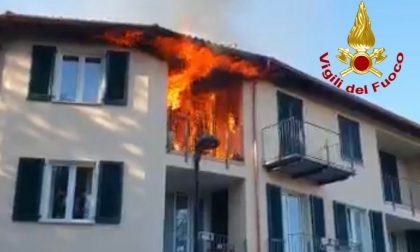 Eplosione e fiamme ad Azzate, evacuate 21 famiglie